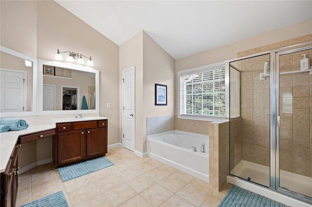 1384 Silvergate Drive, Mableton, GA 30126