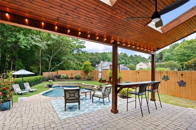 1384 Silvergate Drive, Mableton, GA 30126