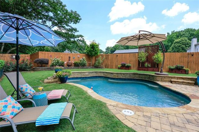 1384 Silvergate Drive, Mableton, GA 30126