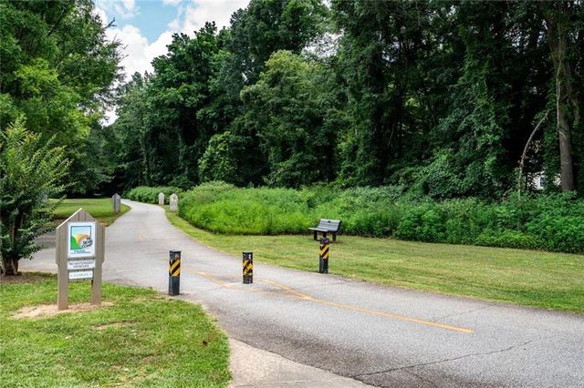 1384 Silvergate Drive, Mableton, GA 30126