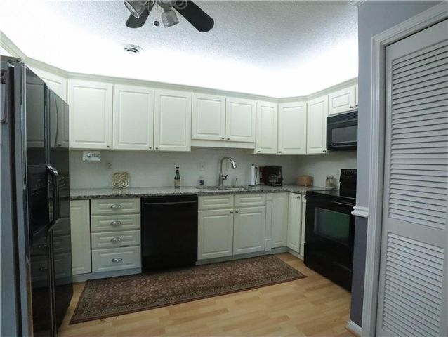 3463 Ashwood Lane, Atlanta, GA 30341