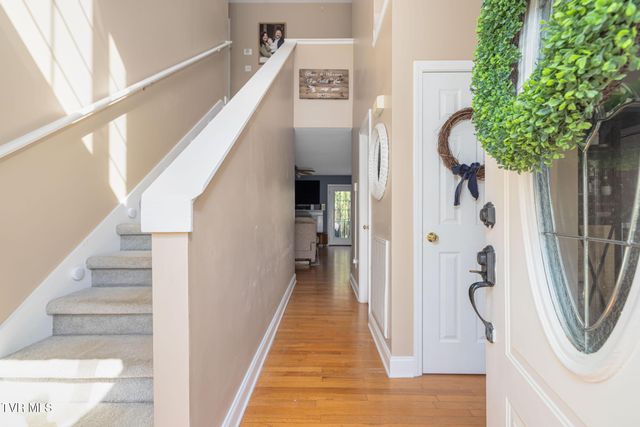 204 Lee Carter Drive, Johnson City, TN 37601