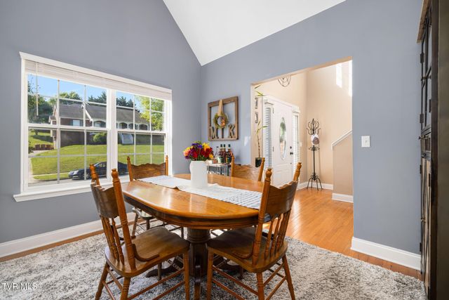 204 Lee Carter Drive, Johnson City, TN 37601