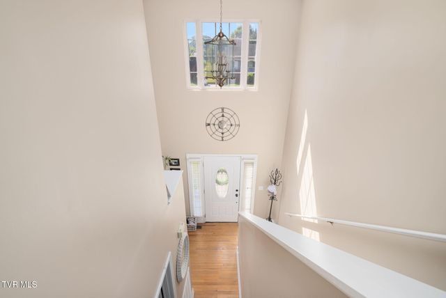 204 Lee Carter Drive, Johnson City, TN 37601