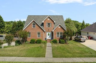 204 Lee Carter Drive, Johnson City, TN 37601