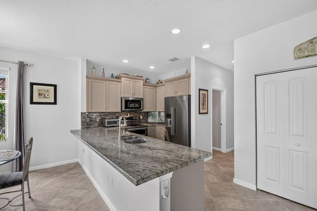 5652 Caranday Palm Drive, Greenacres, FL 33463