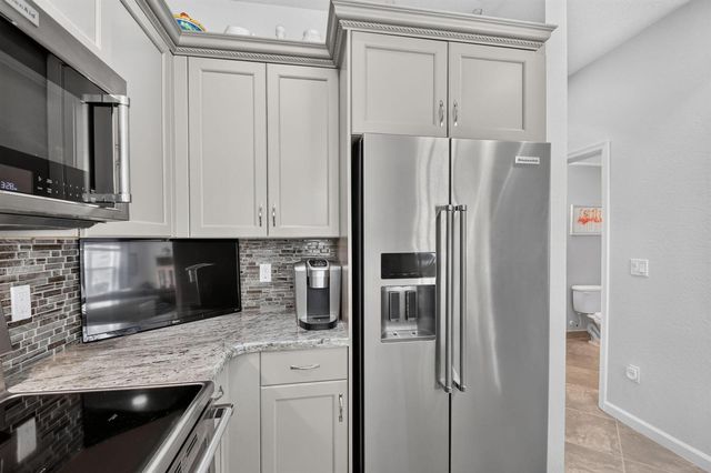 5652 Caranday Palm Drive, Greenacres, FL 33463