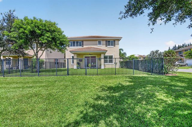 5652 Caranday Palm Drive, Greenacres, FL 33463