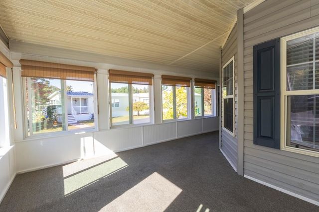 20 Watercress Drive, Rochester, NH 03868