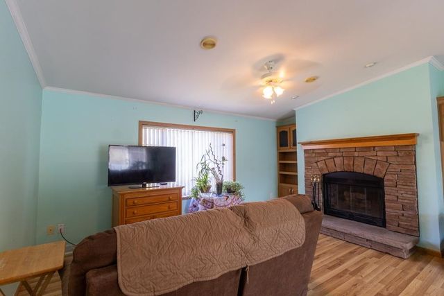 20 Watercress Drive, Rochester, NH 03868