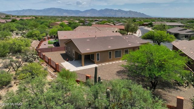 12771 N New Reflection Drive, Marana, AZ 85658