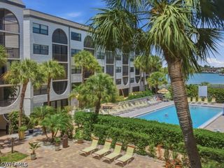 1023 Anglers CV E304, Marco Island, FL 34145