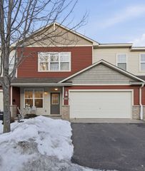 15652 Emerald Drive N 3, Hugo, MN 55038