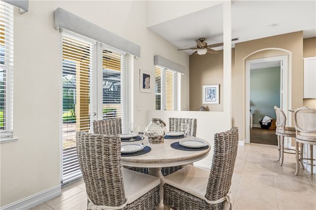 4585 Bridgepointe Way 165, Vero Beach, FL 32967