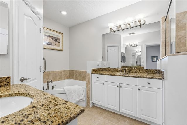 4585 Bridgepointe Way 165, Vero Beach, FL 32967