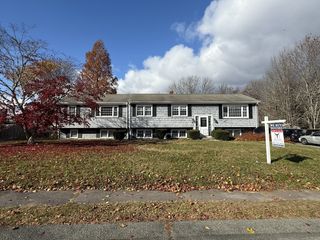 22 Old Coach Road, Whitman, MA 02382
