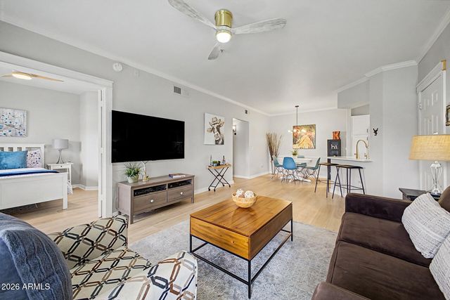 15095 N THOMPSON PEAK Parkway 1064, Scottsdale, AZ 85260