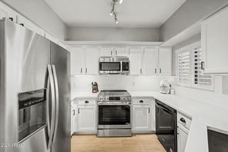 15095 N THOMPSON PEAK Parkway 1064, Scottsdale, AZ 85260