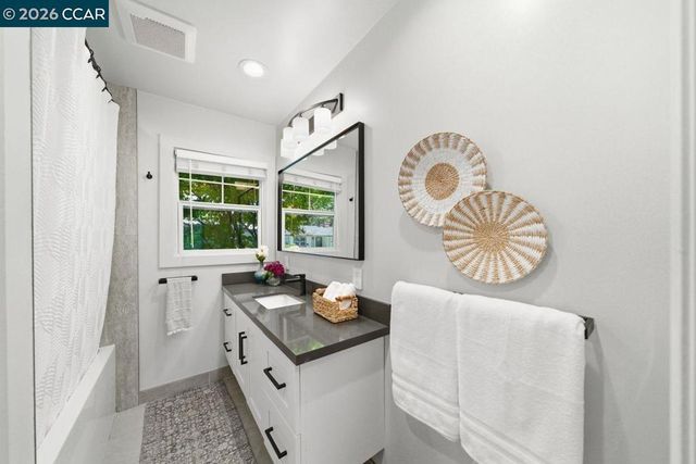 1306 Mariposa St, Vallejo, CA 94590