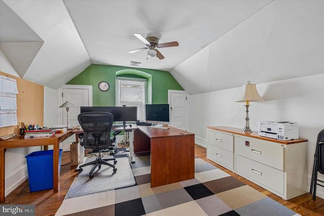 6482 SHERWOOD RD, Philadelphia, PA 19151