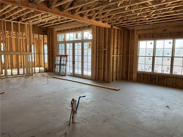 325 Keowee Avenue, Sunset, SC 29685