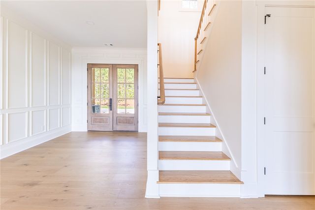 325 Keowee Avenue, Sunset, SC 29685