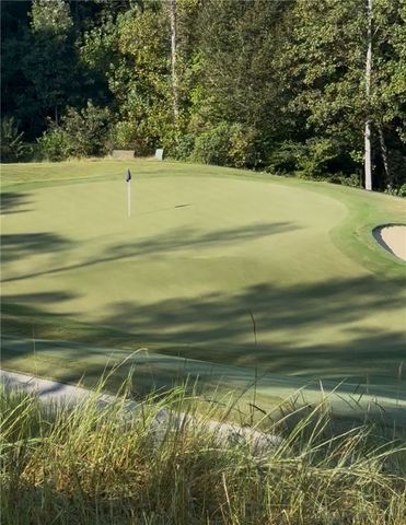 325 Keowee Avenue, Sunset, SC 29685