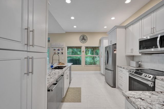 6400 NW 57TH Lane, Parkland, FL 33067