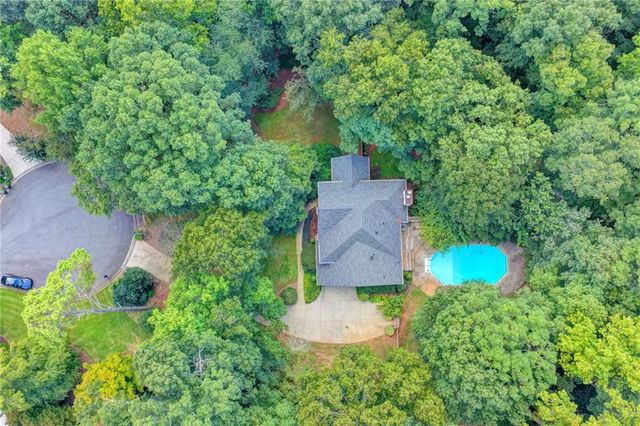 375 Petersford Way, Milton, GA 30004