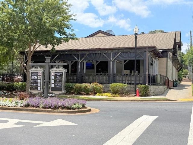 375 Petersford Way, Milton, GA 30004
