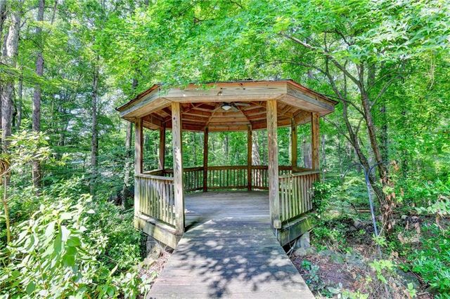 375 Petersford Way, Milton, GA 30004