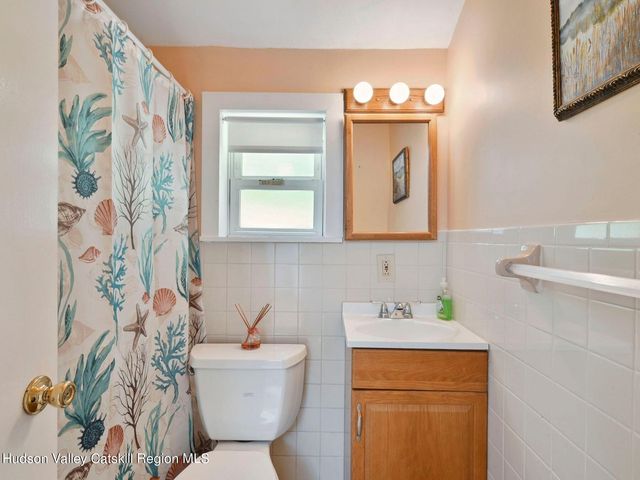 126 Hommelville Road, Saugerties, NY 12477