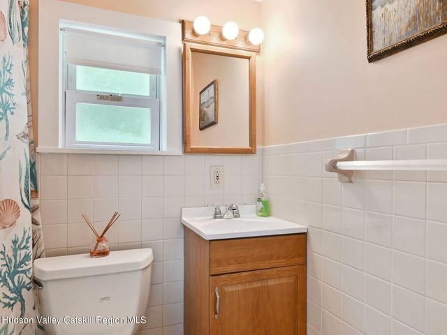 126 Hommelville Road, Saugerties, NY 12477