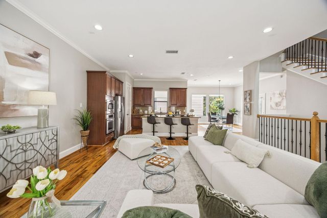 6021 Hamman Street, Houston, TX 77007