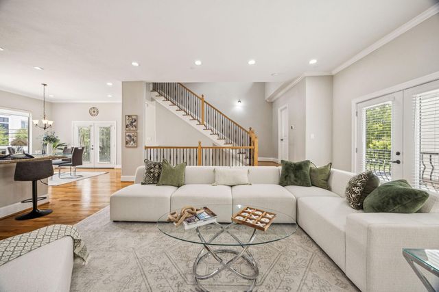 6021 Hamman Street, Houston, TX 77007
