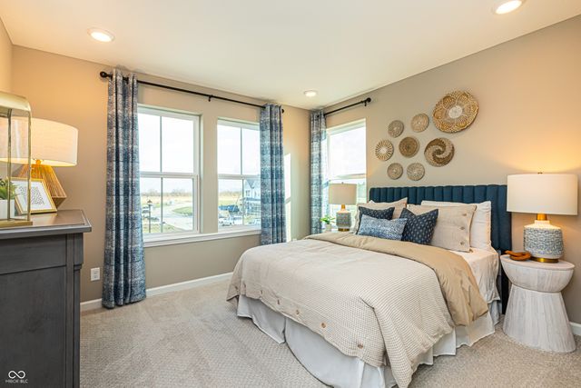 7172 Portico Lane, Mccordsville, IN 46055