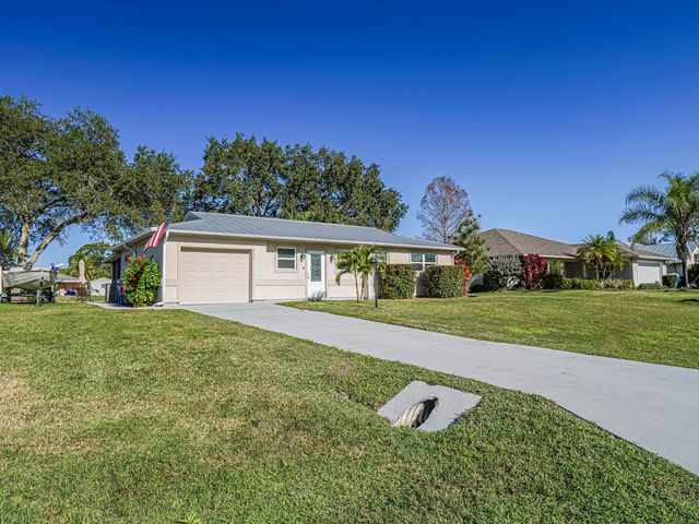 255 Joy Haven Drive, Sebastian, FL 32958