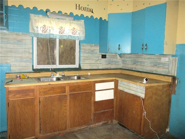 984 Clifford Avenue, Rochester, NY 14621