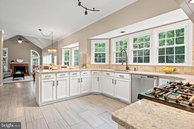 23 WESTBROOK LN, Stafford, VA 22554