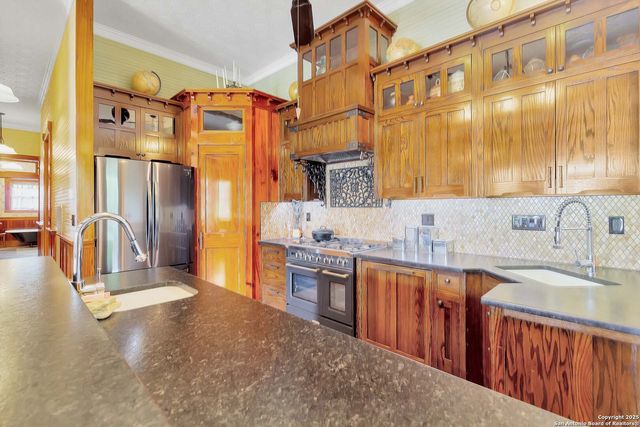 113 james, Brackettville, TX 78832