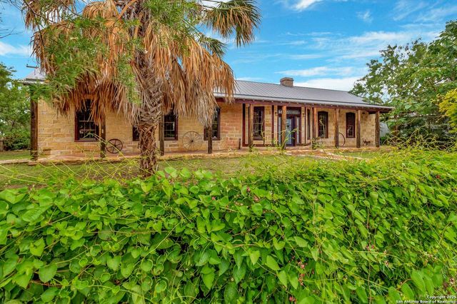 113 james, Brackettville, TX 78832