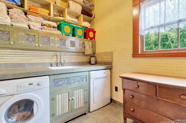 113 james, Brackettville, TX 78832