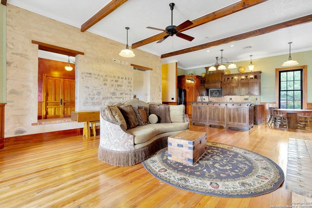 113 james, Brackettville, TX 78832