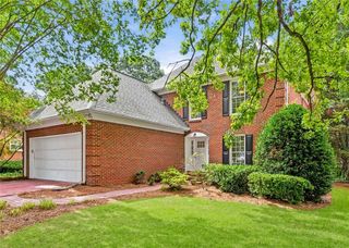 579 N Palisades Circle SE, Marietta, GA 30067