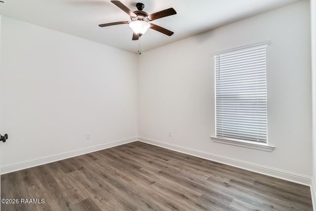 209 Mintmere Lane, Youngsville, LA 70592