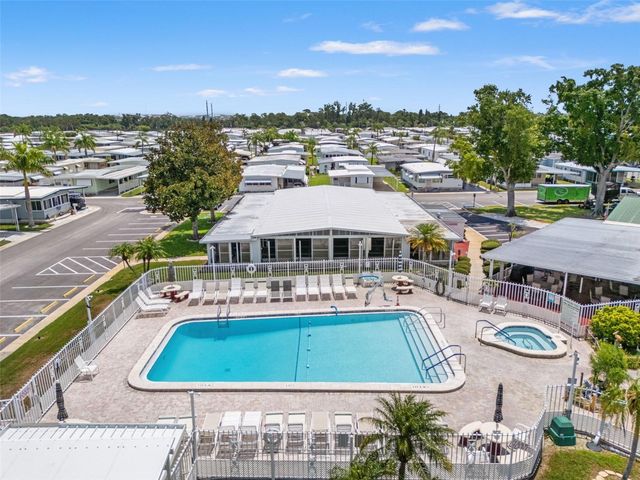 82085 1ST AVENUE N 85, Pinellas Park, FL 33781