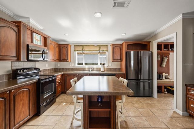 82085 1ST AVENUE N 85, Pinellas Park, FL 33781