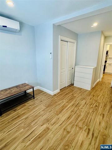 240 Hathaway Street, Wallington, NJ 07057