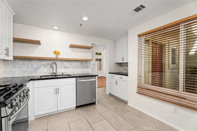 5847 E Rocking Horse, Orange, CA 92869