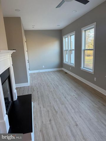 14638 VINT HILL RD, Nokesville, VA 20181